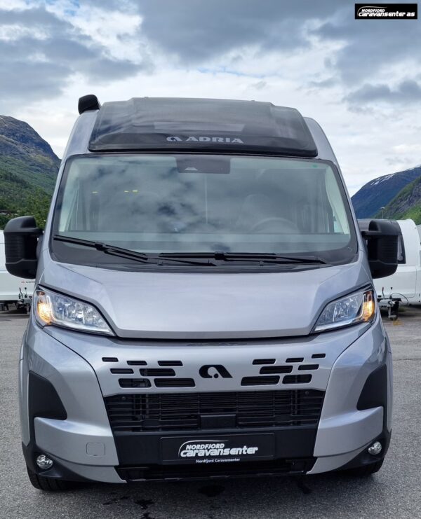 Adria TWIN SUPREME- City Campervan! - Bilde 5