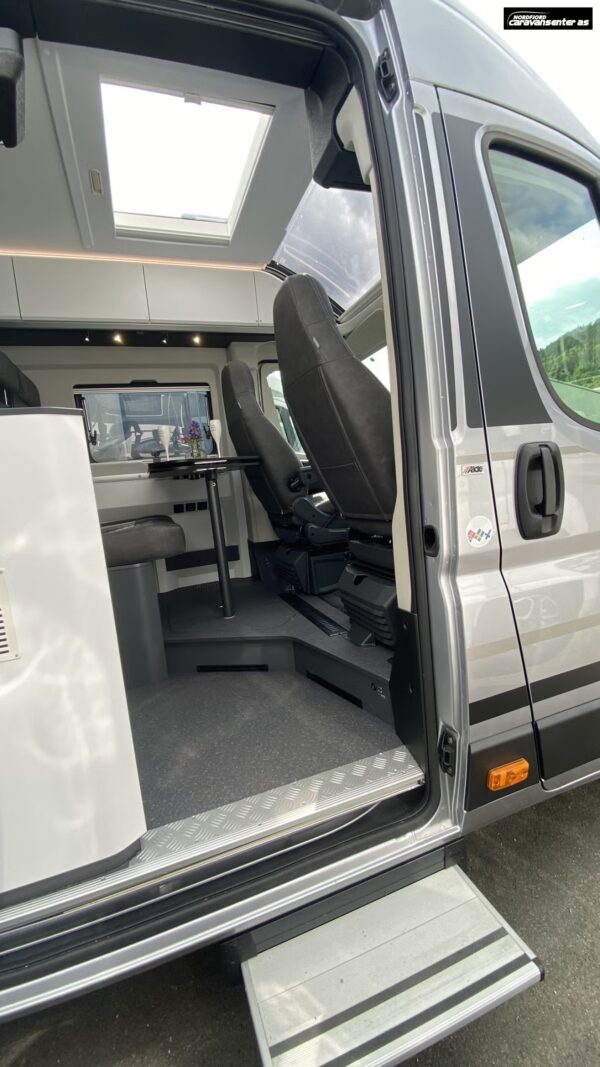 Adria TWIN SUPREME- City Campervan! - Bilde 21