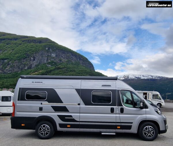 Adria TWIN SUPREME- City Campervan! - Bilde 3
